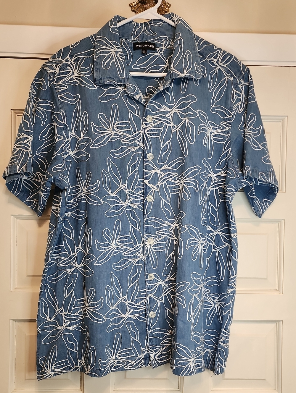 Windward Denim Blue Short-Sleeve Button-Down w/ White Floral Embroidered Outline